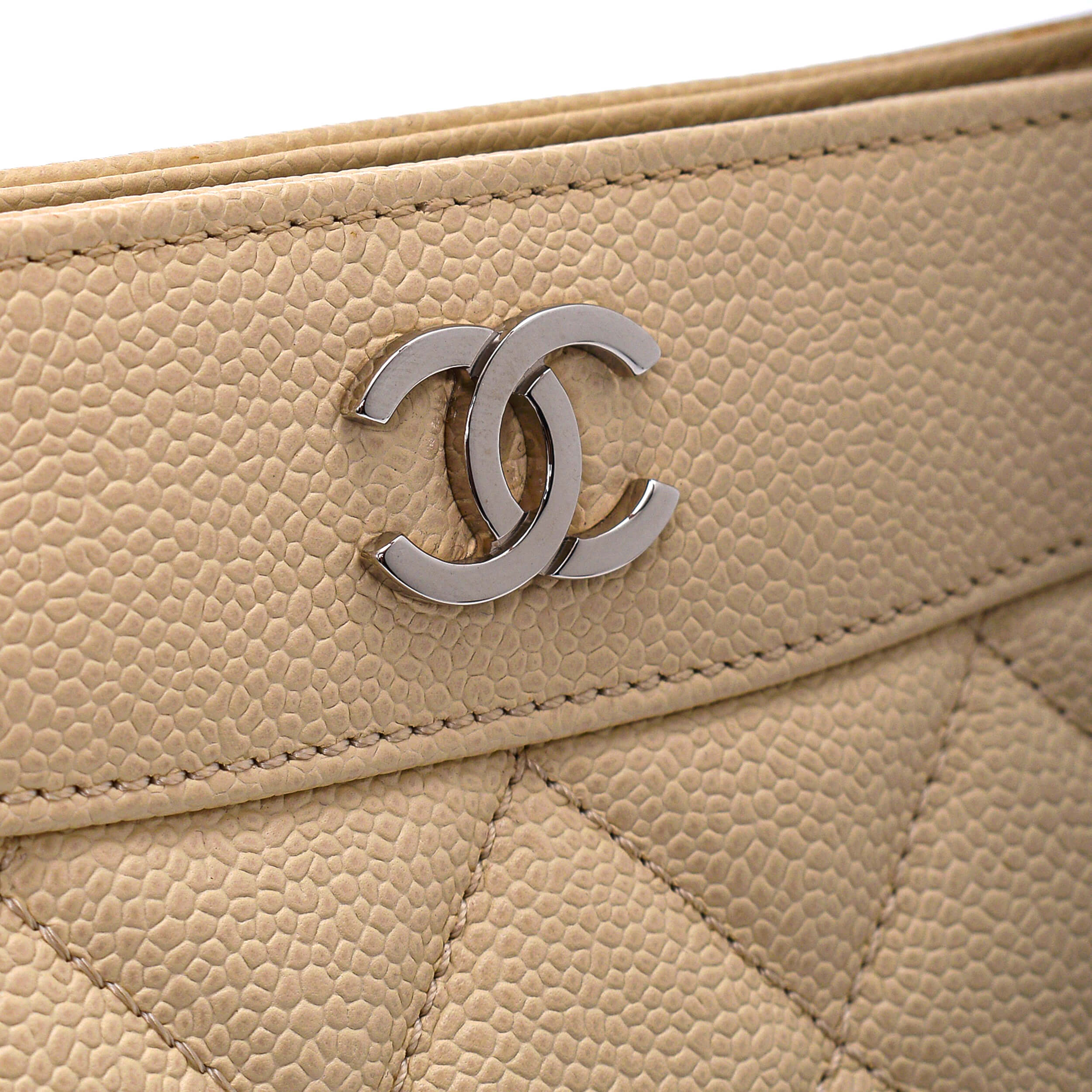 Chanel - Off White Quilted Caviar Leather CC Vintage Bag